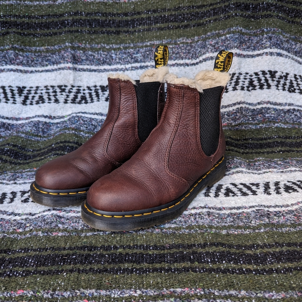 Dr. Martens🤘 2976 Faux Fur Lined Chelsea Boots